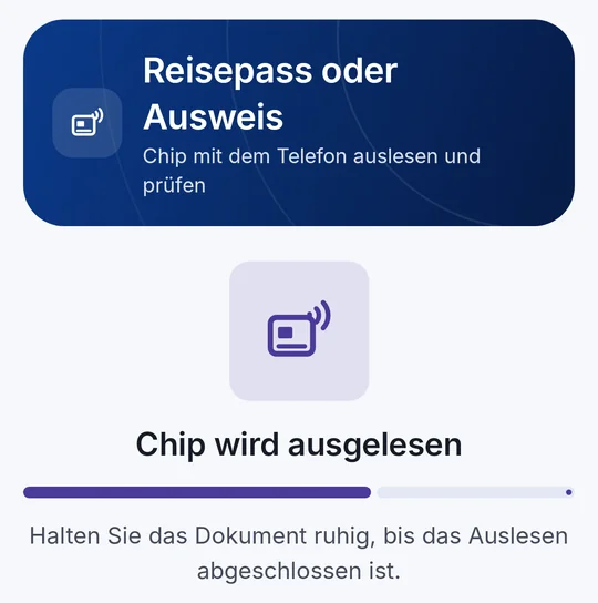 Dokument ans Telefon halten – phone.codeb.io liest den Chip